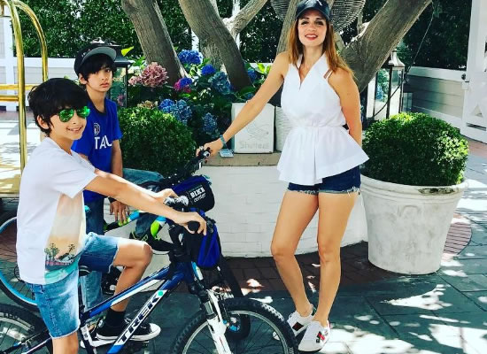 Sussanne Khan seeks inspiration from her children Hridhaan and Hrehaan! Sussanne Khan seeks inspiration from her children Hridhaan and Hrehaan!