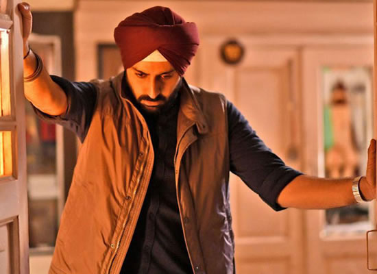Abhishek Bachchan opens up about harsh comments from the audience for his performances! Abhishek Bachchan opens up about harsh comments from the audience for his performances!