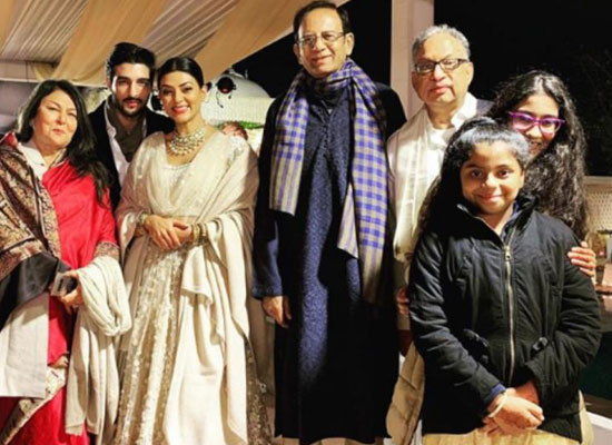 Sushmita Sen's picture perfect moment with beau Rohman Shawl and his family!
