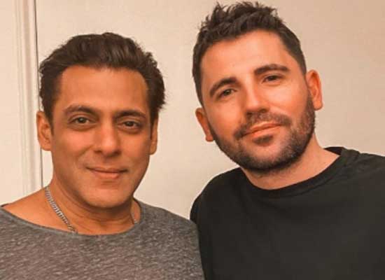 Salman Khan poses with DJ Dimitri Vegas Thivaios in new pic!