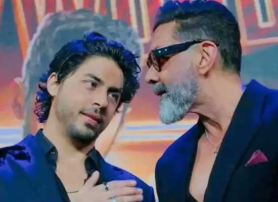Fans Can't Get Enough: Bobby Deol's Sweet Gesture to Aryan Khan!