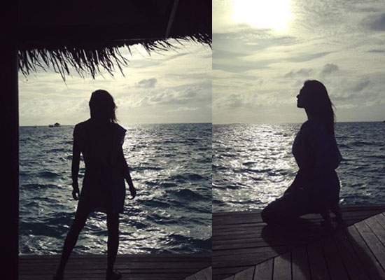 Sushmita Sen shares silhouette snapshots from her Maldives vacay!