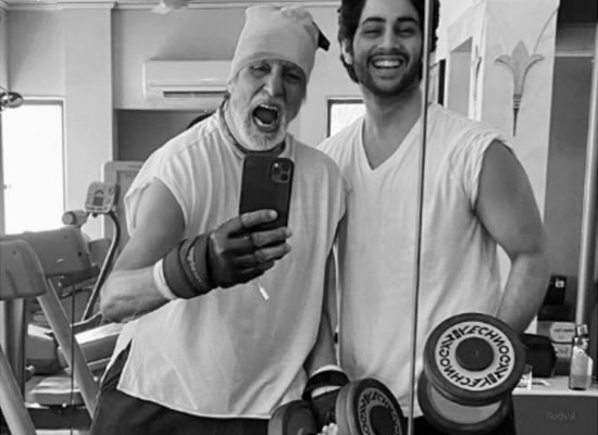 BIG B'S 'FIGHTS THE FIT' WITH GRANDSON AGASTYA NANDA!