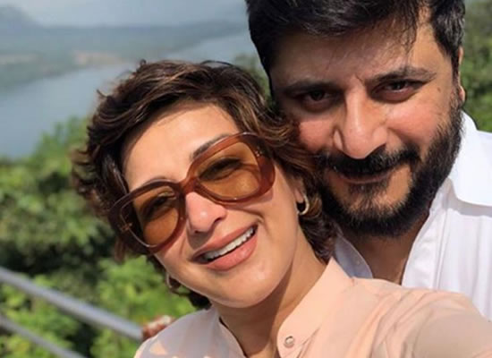 Sonali Bendre's loveable message for her hubby Goldie Behl on their anniversary!